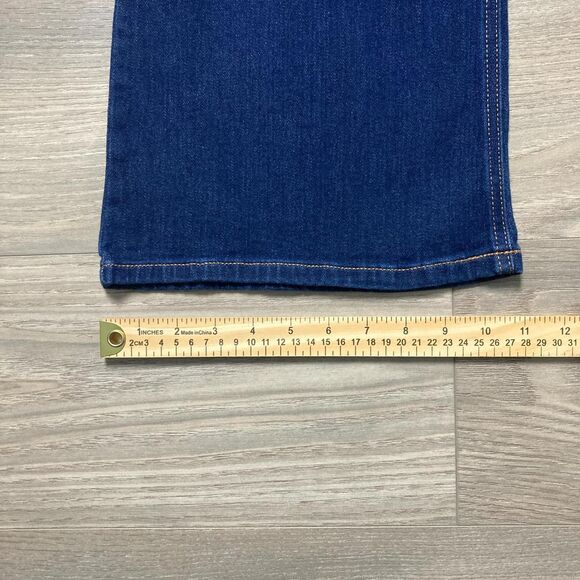 Old Navy High Rise Wow Flare Jeans Blue Size 14 Short - Picture 3 of 7